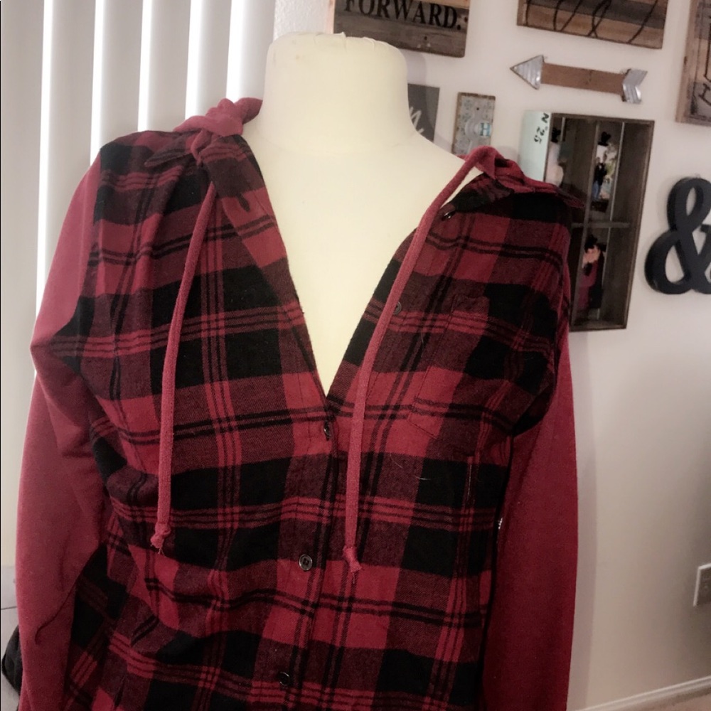 Brand new Plaid flannel with hoodie! Tags still on